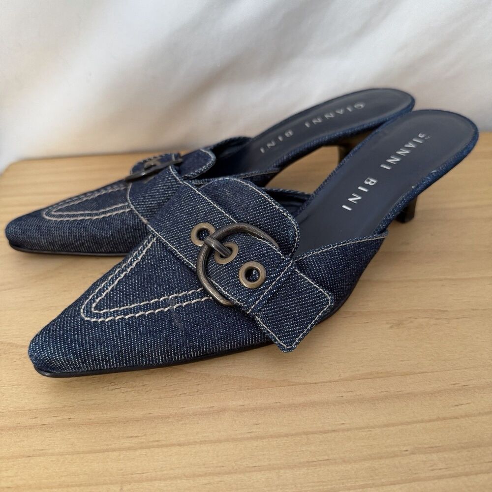 Gianni Bini Women’s 6.5 US Denim Kitten Heels Mules Vintage Y2K Blue Jean Buckle